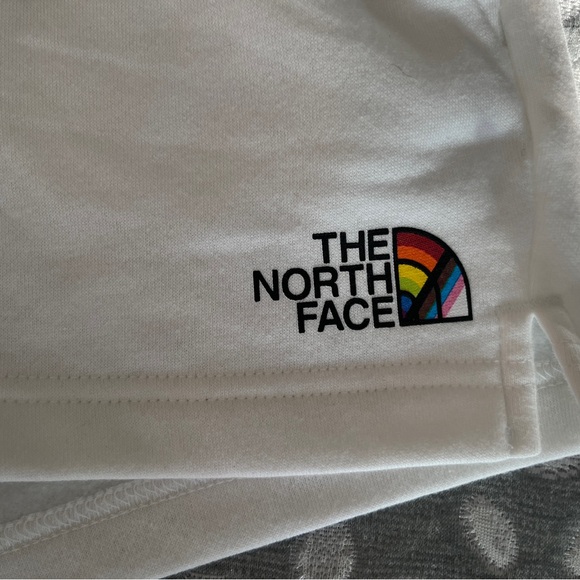 THE NORTH FACE Women's Half Dome Logo Fleece Short Size XL - Picture 6 of 11